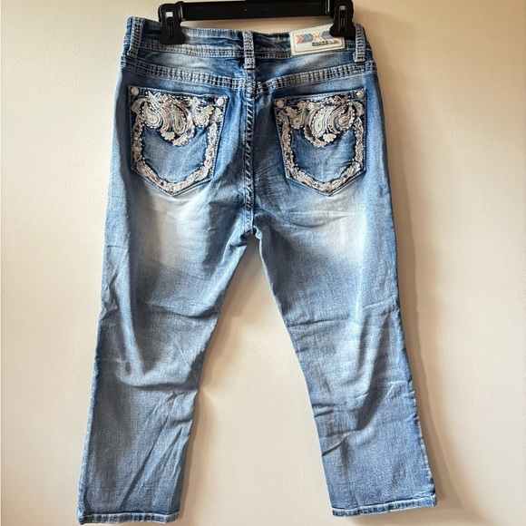 Grace Blue Ankle Cropped Jeans with Distressed Details - Picture 9 of 11